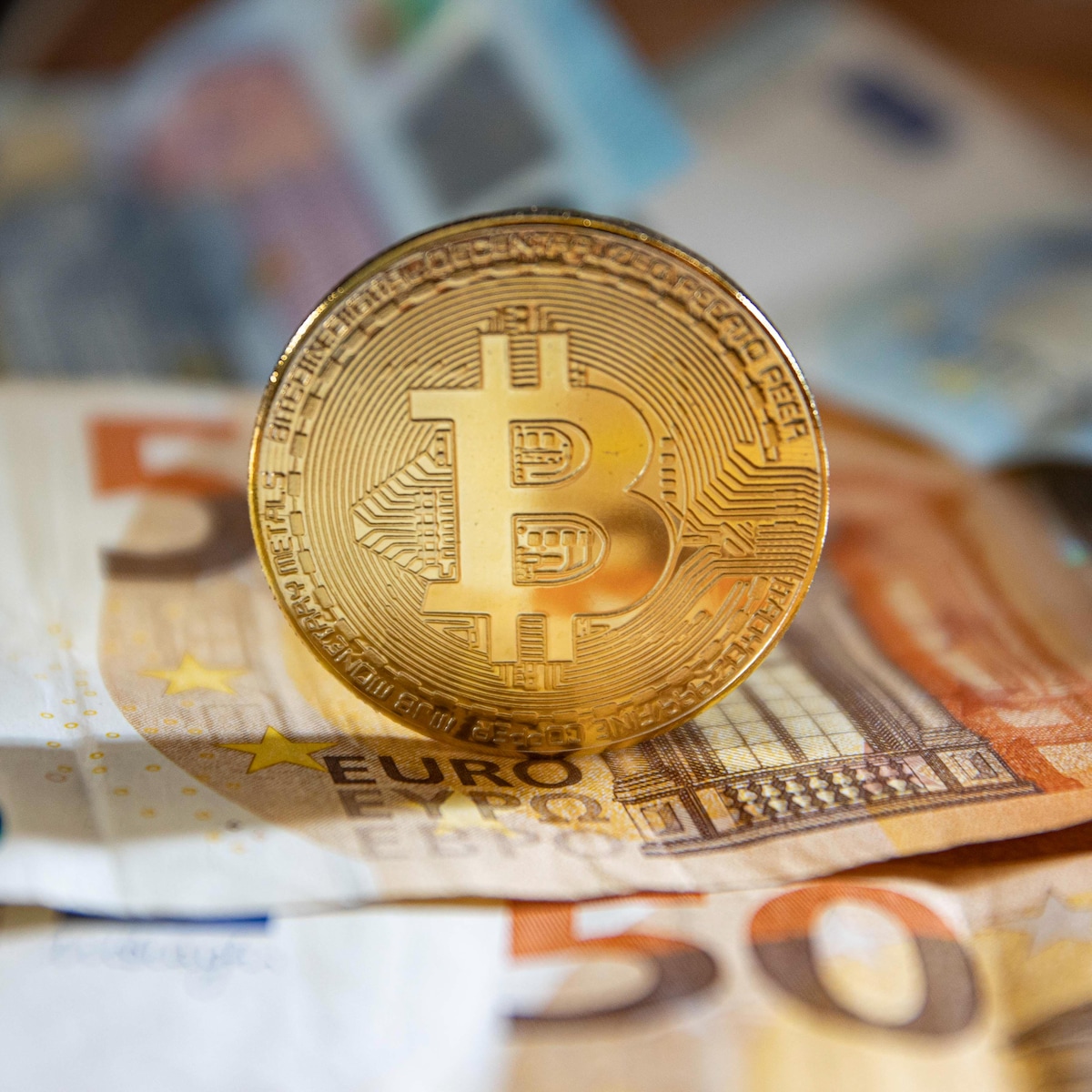 EU wil winst uit crypto effectiever belasten; dat kan 2,4 miljard euro  opleveren | de Volkskrant