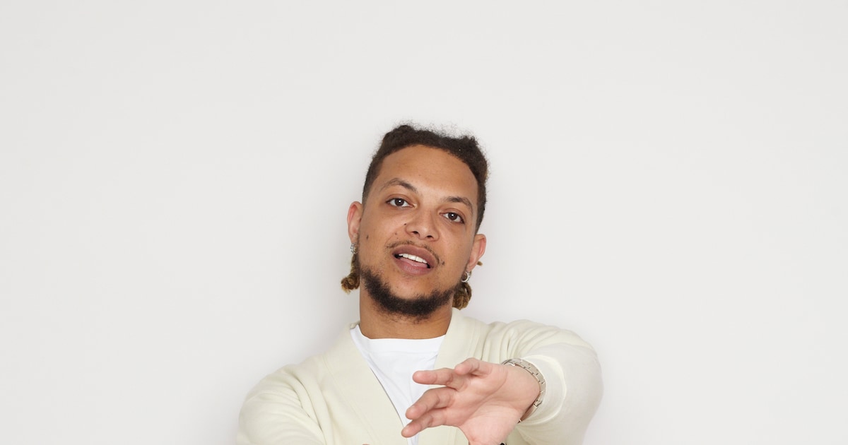 Ronnie Flex wil terug naar de tijd vóór ‘Drank & Drugs’: muziek maken ...