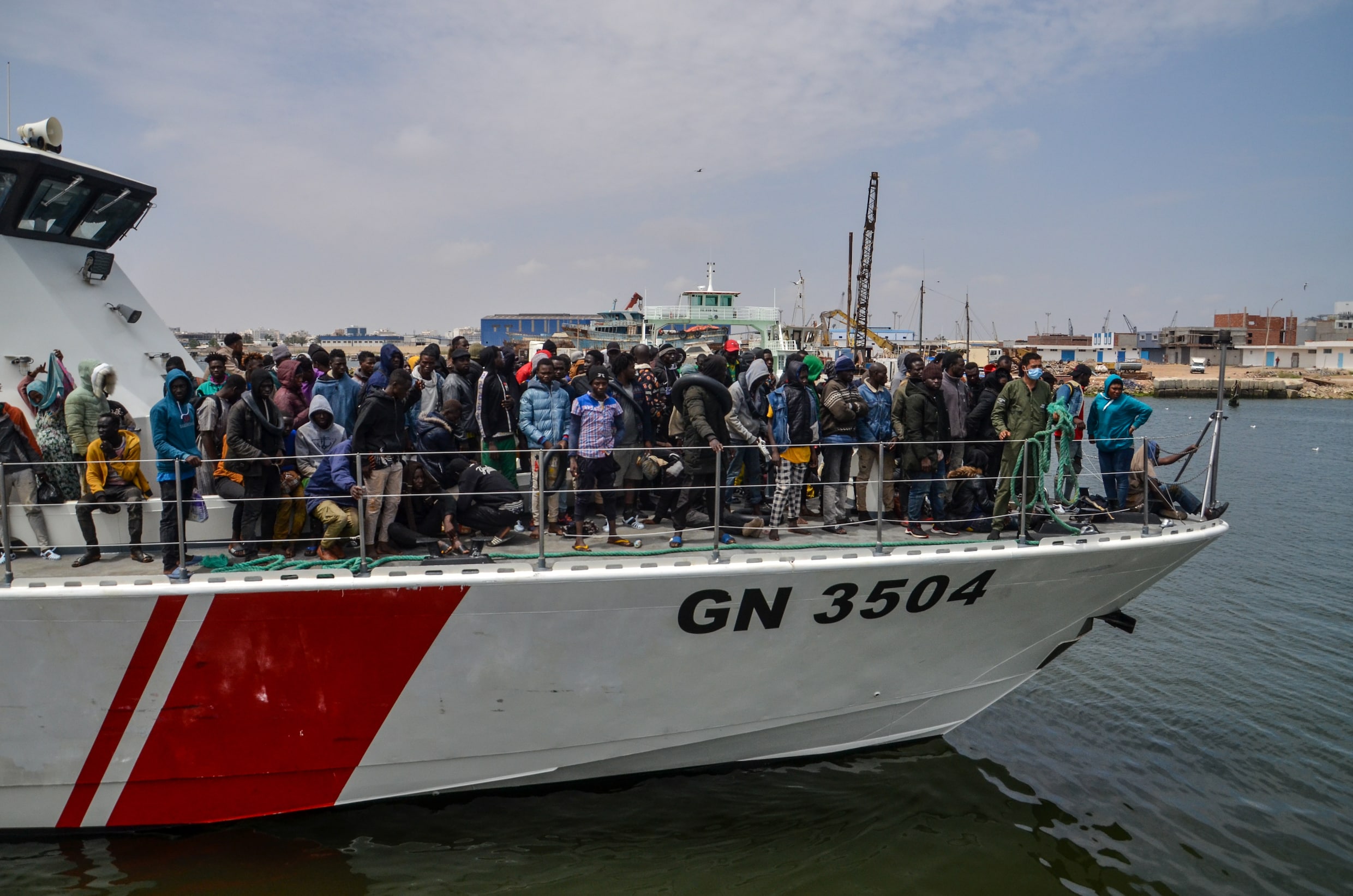 Zeker 300 Migranten Vermist Die Onderweg Waren Naar Canarische Eilanden ...