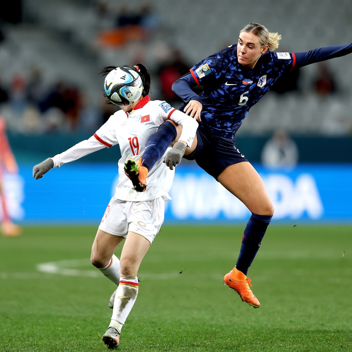 Voetbalschoenen vrouwen store