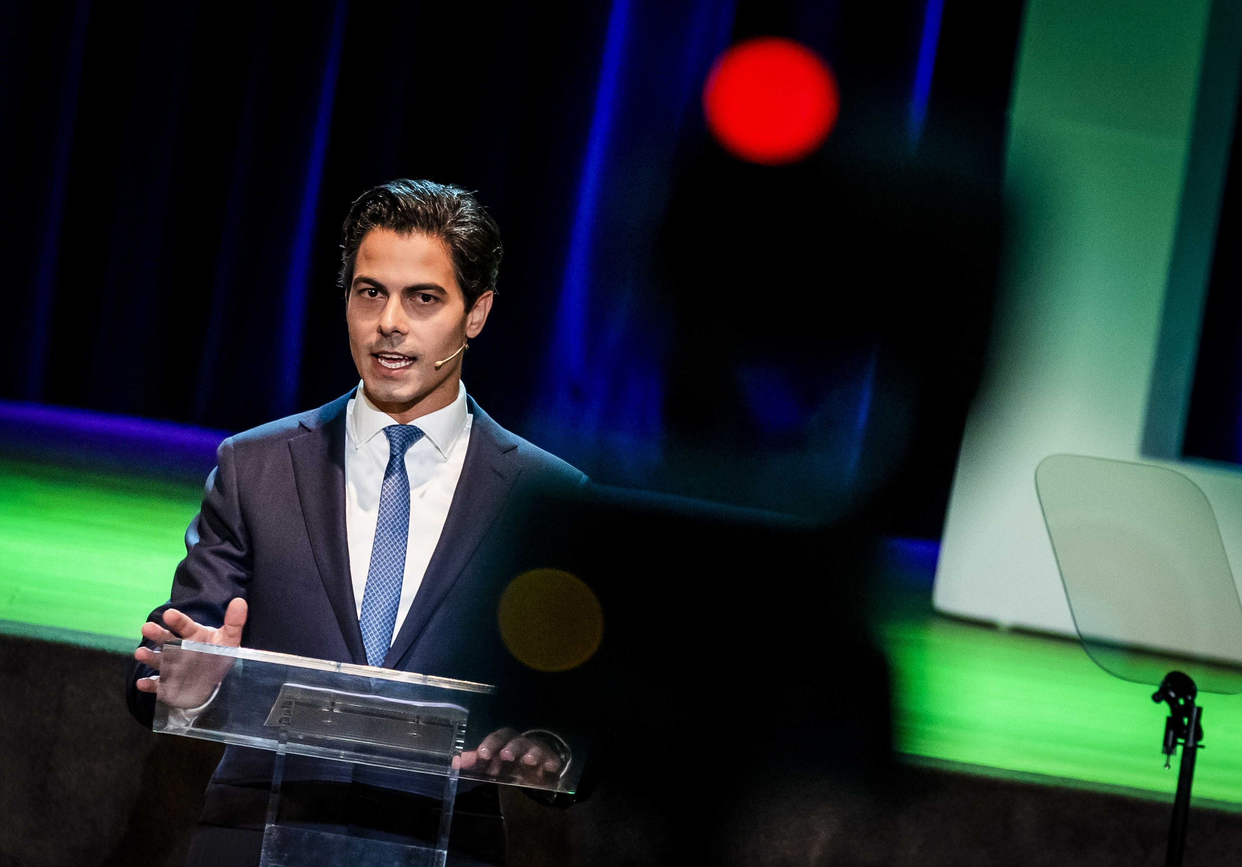 D66-leider Jetten haalt hard uit naar VVD: ‘Yesilgöz speelt met vuur ...