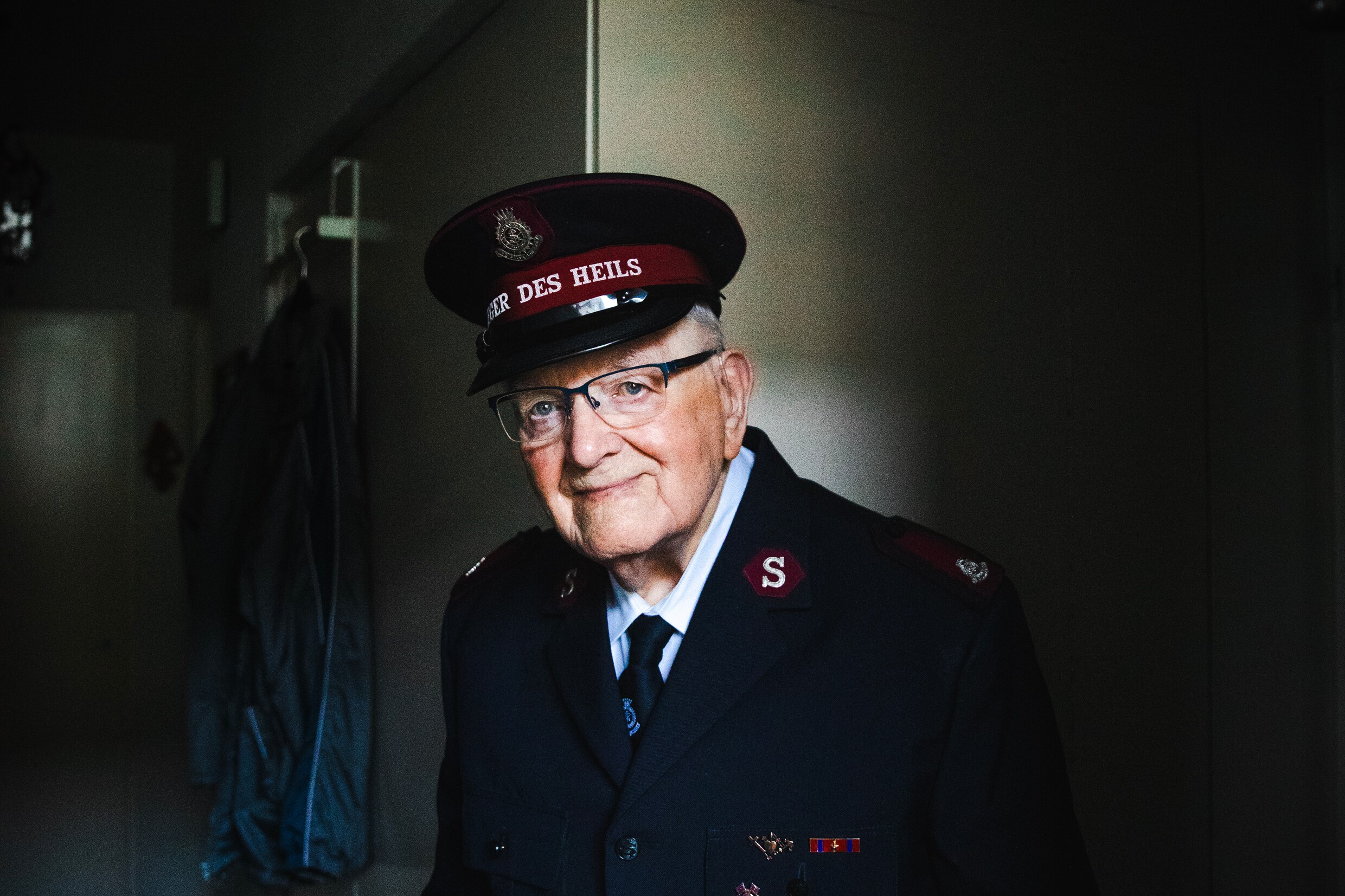 Jan Kuper is 100 jaar: ‘Maar ik voel mij een 23-jarige, met een ...