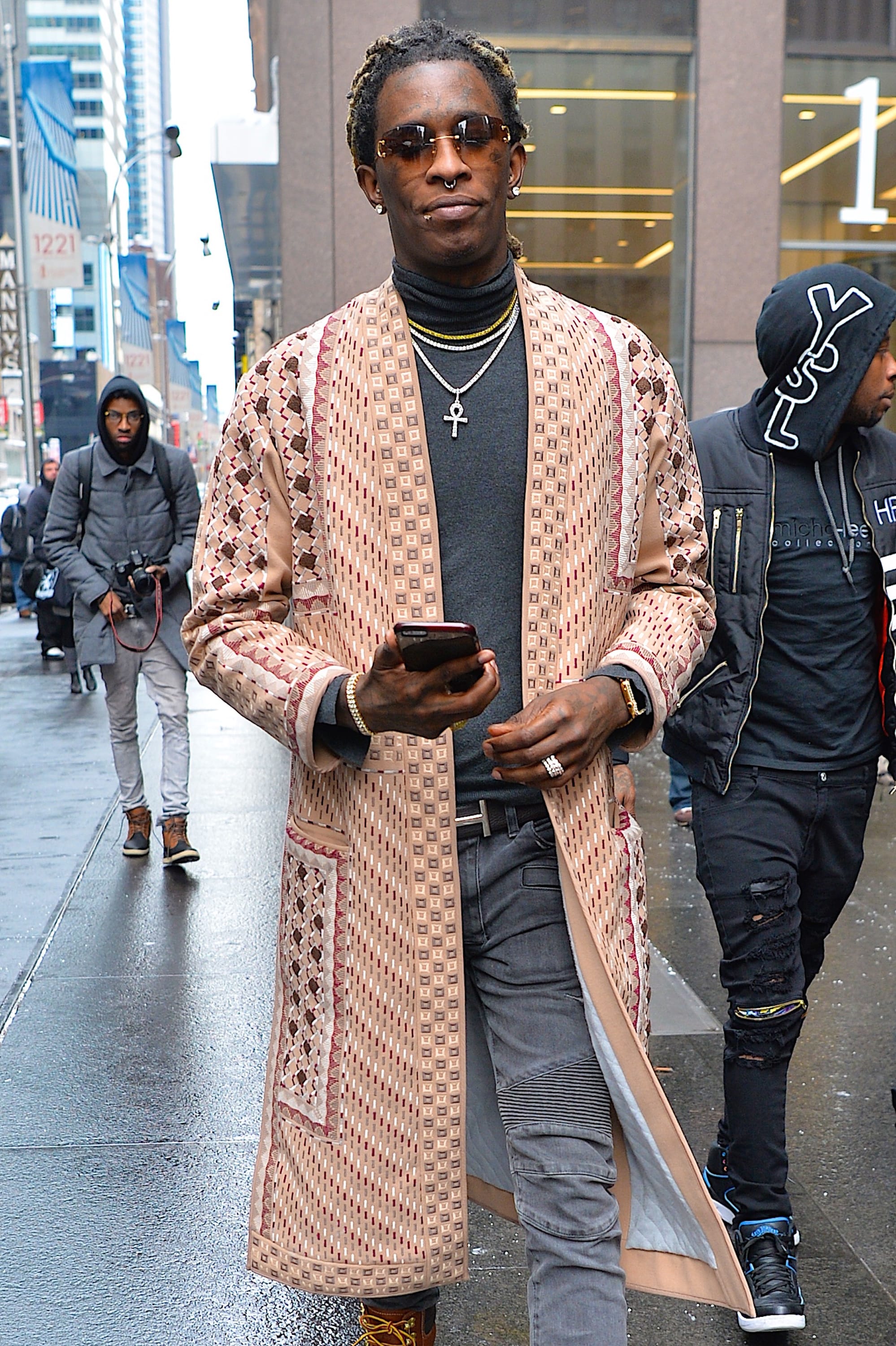 Het mannenvest is dit seizoen nog steeds knus, maar niet meer zo ruig ...