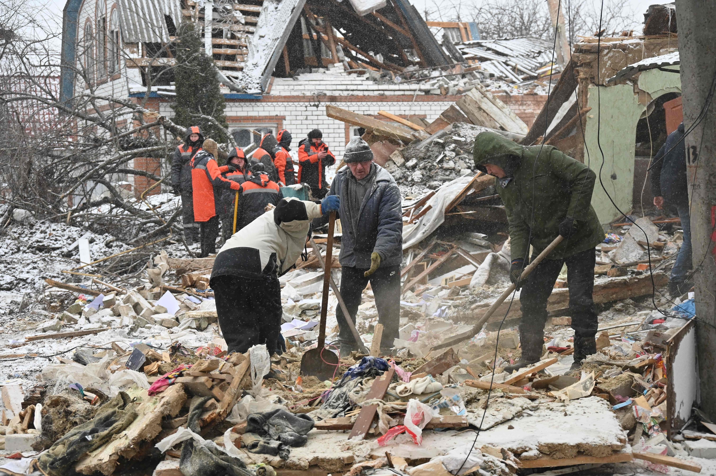 Nieuwe Russische luchtaanval treft Oekraïense dorpen en steden, zeker ...