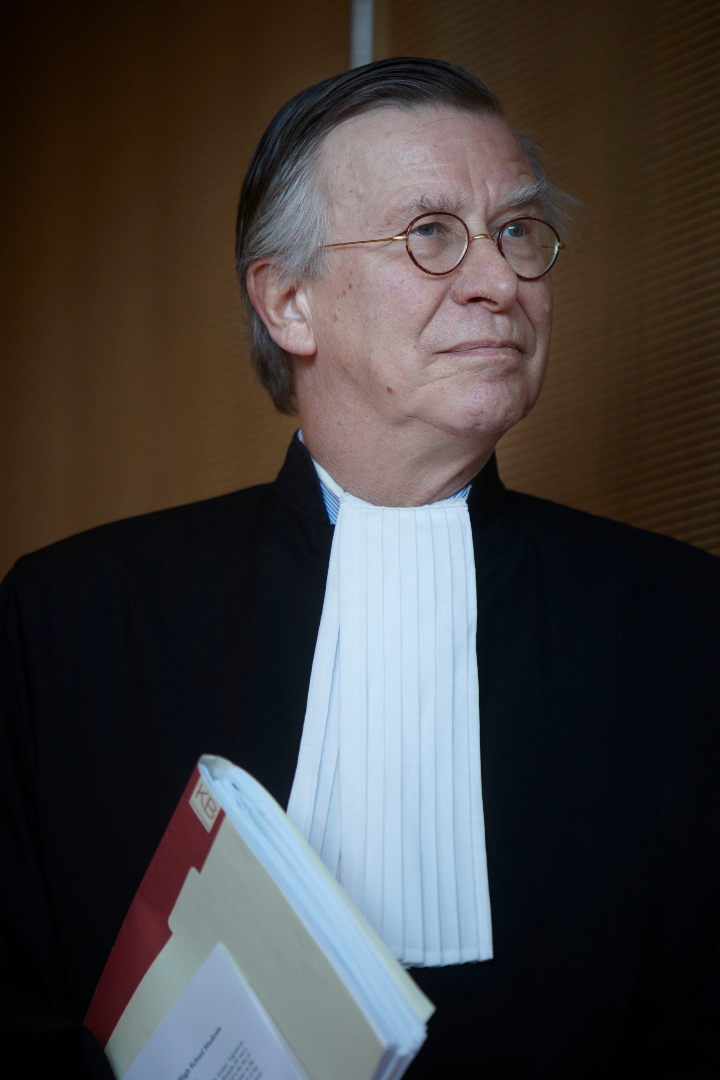 oud-advocaat-mischa-wladimiroff-overleden-pionier-in-het-strafrecht