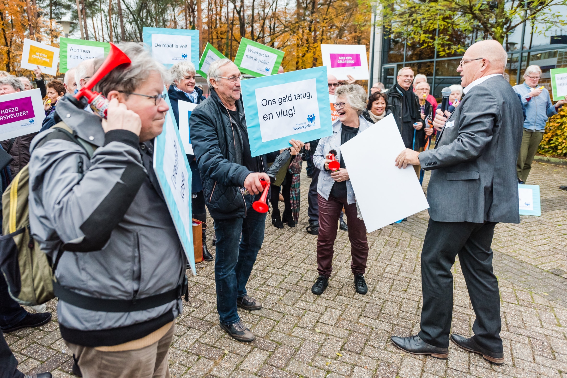 Aanbieders Woekerpolissen Schikken Met Gedupeerden, Maar Meeste Schade ...