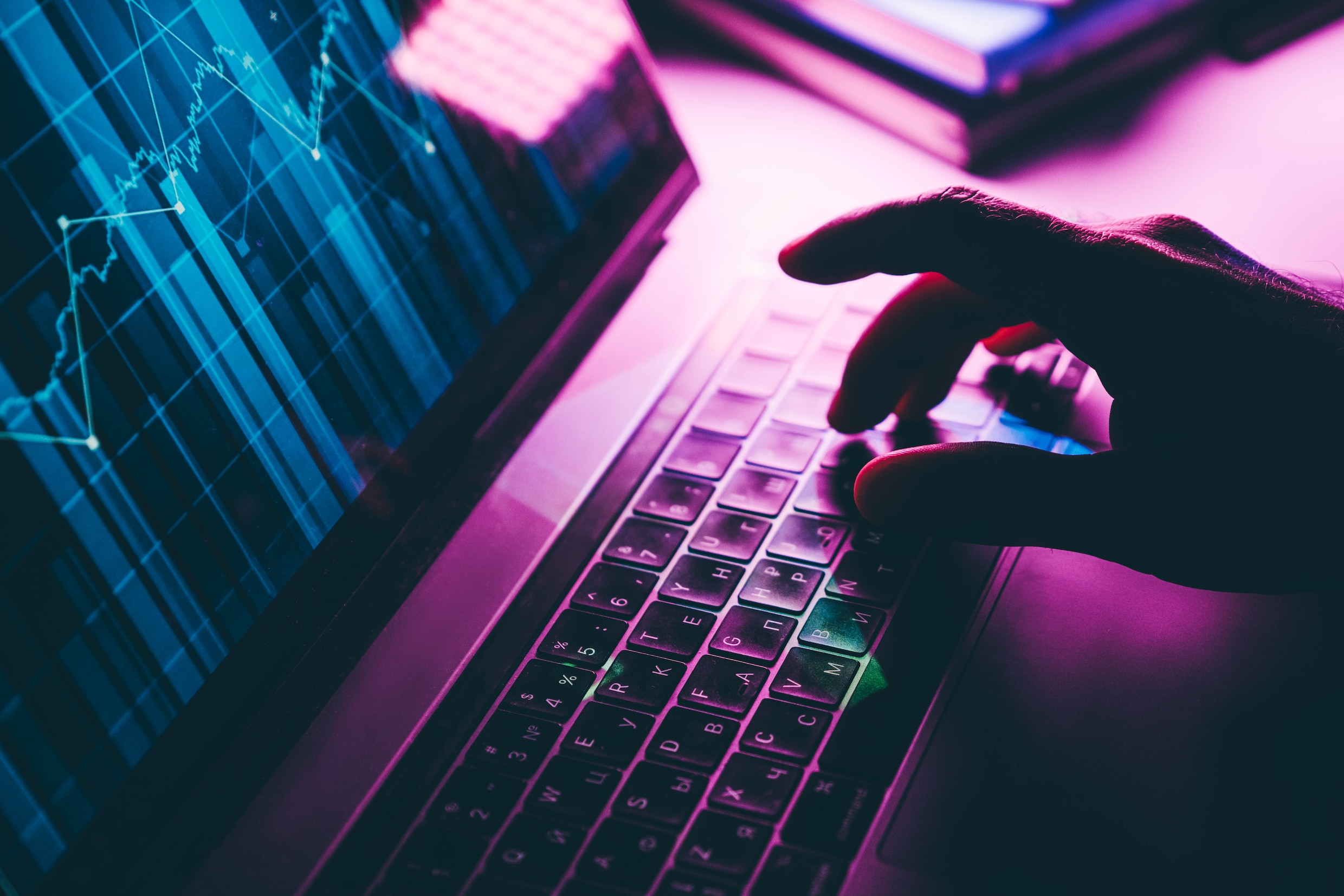 Twents beleggingsfonds voor cryptomunten spat uiteen, miljoenen zoek en  handelaar ook | de Volkskrant