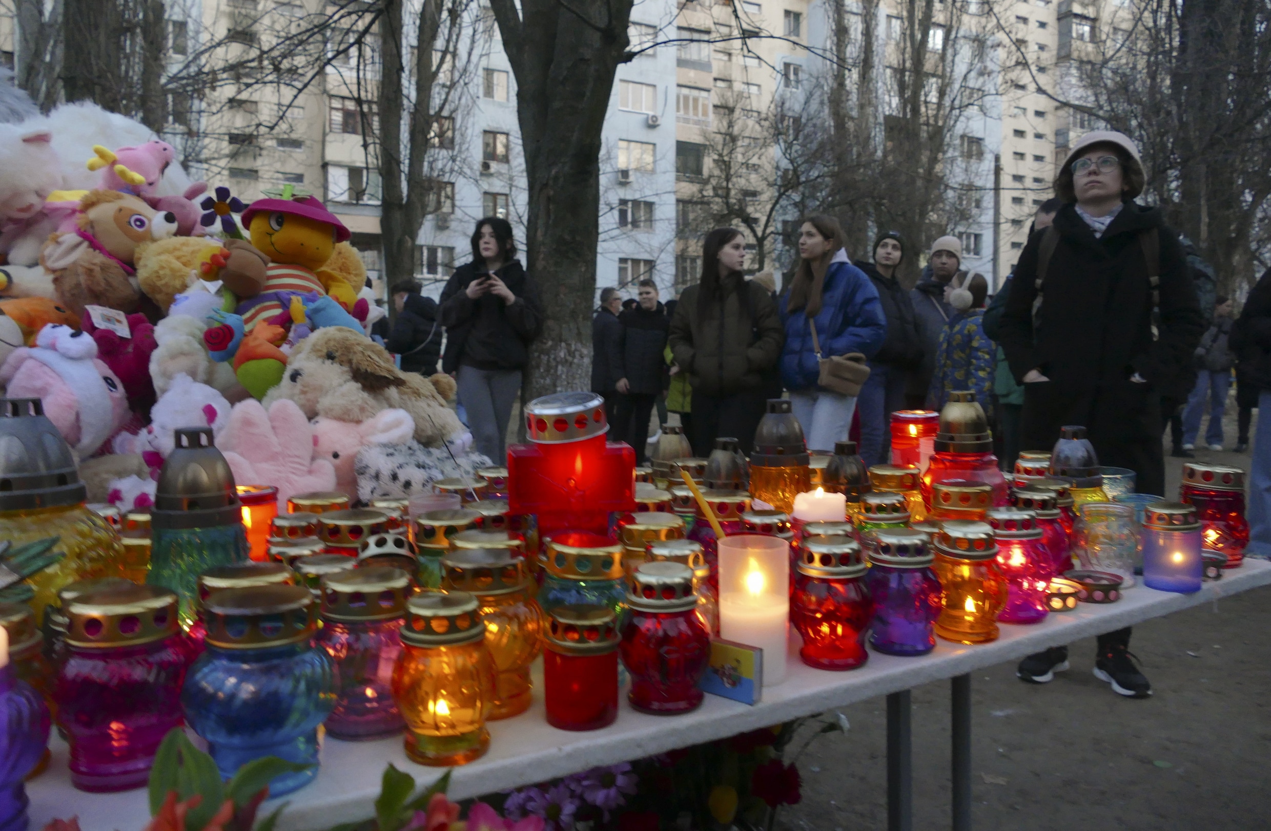 Live Oorlog In Oekraïne: Dodental Russische Aanval Odesa Loopt Op Tot ...