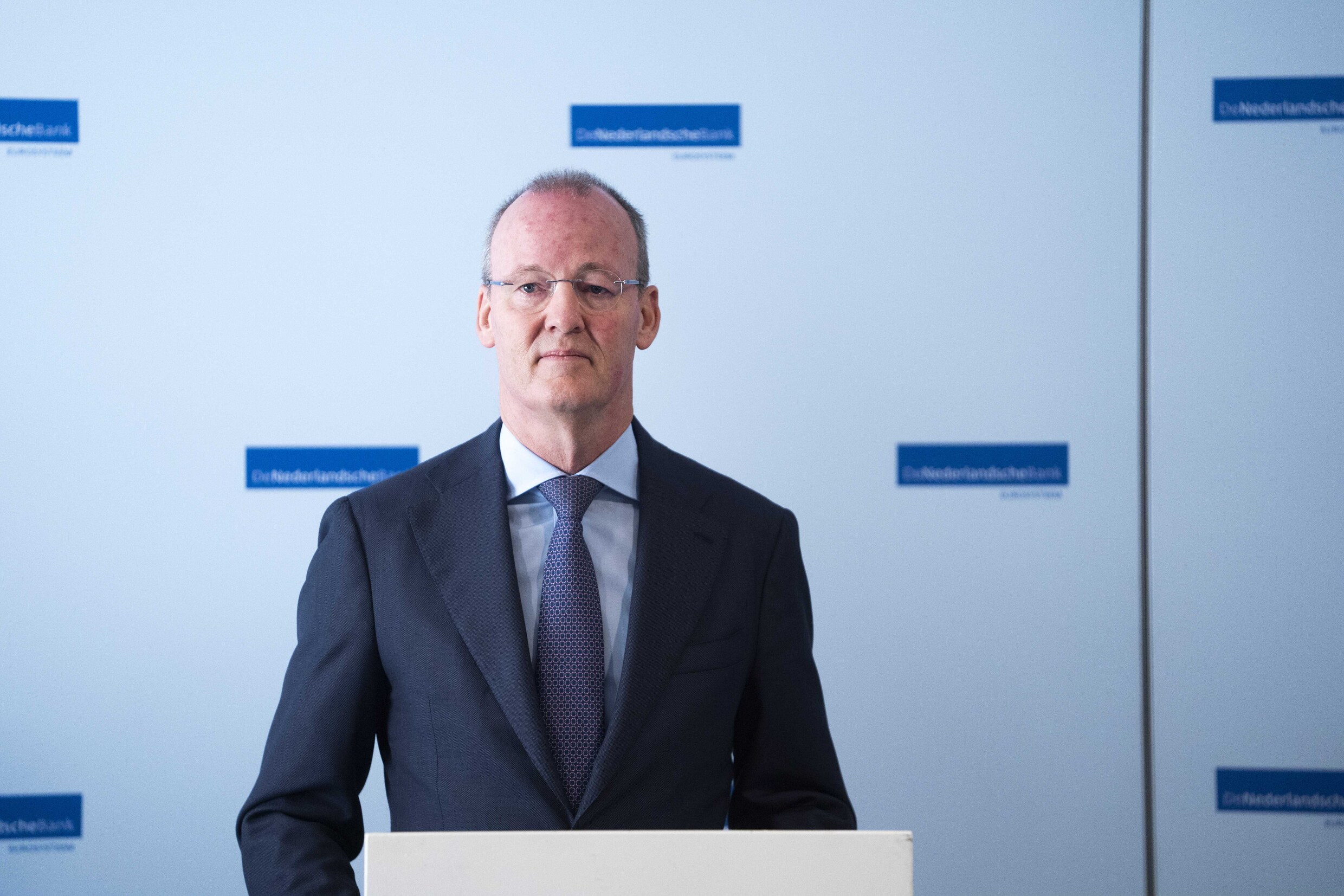 DNB waarschuwt voor krapte in Nederland bij eerste presentatie rode  jaarcijfers sinds 1931 | de Volkskrant