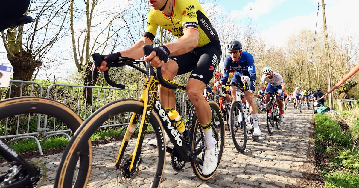 A severe fall ended Wout van Aert’s spring ambitions: no Tour, no Roubaix