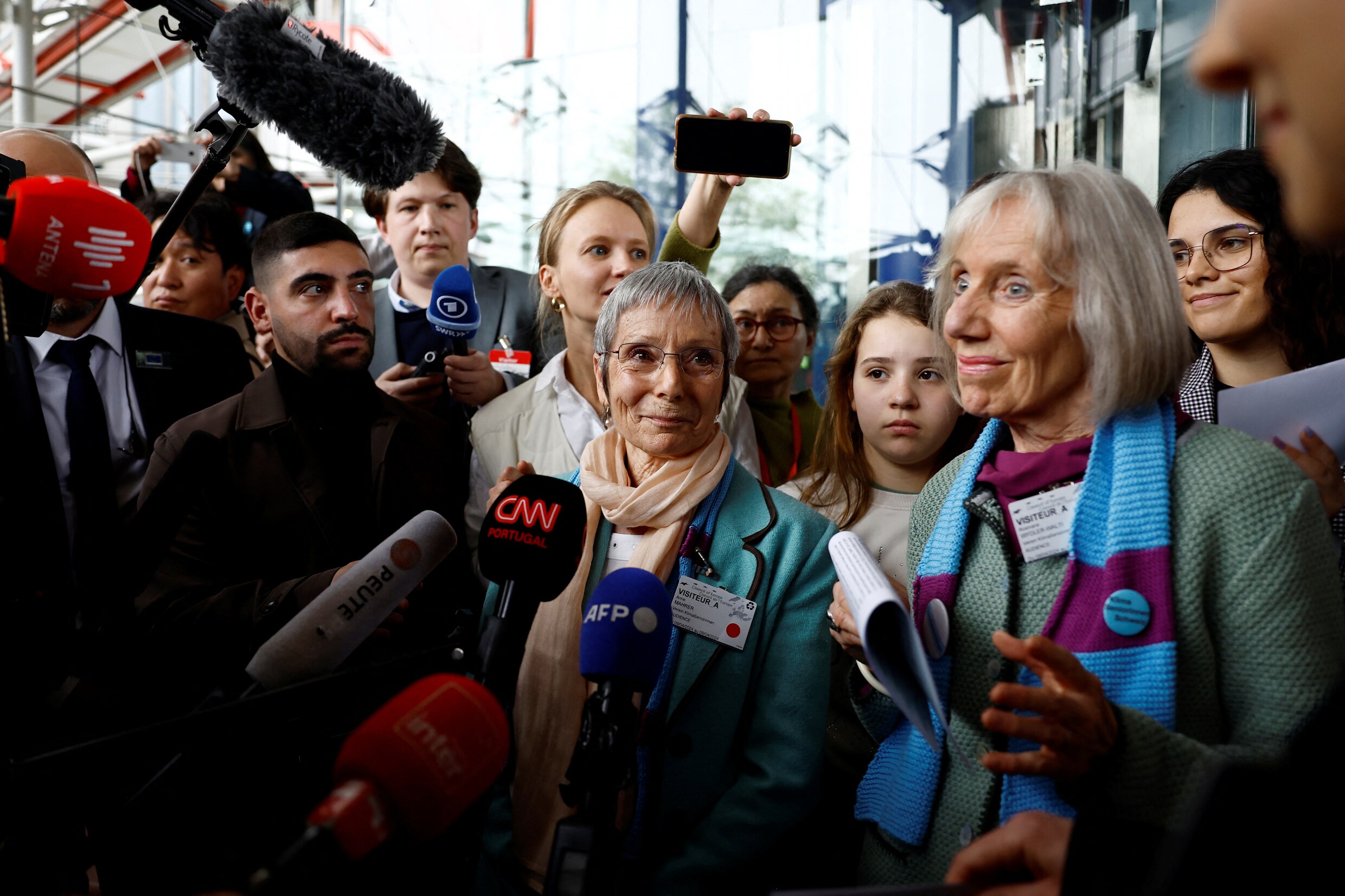 Gunstig vonnis voor Zwitserse ouderen zet deur open voor meer