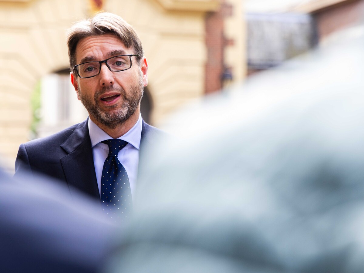 Minister grijpt in Klarna en Riverty gaan bij achteraf betalen leeftijd klanten controleren om minderjarigen te weren de Volkskrant