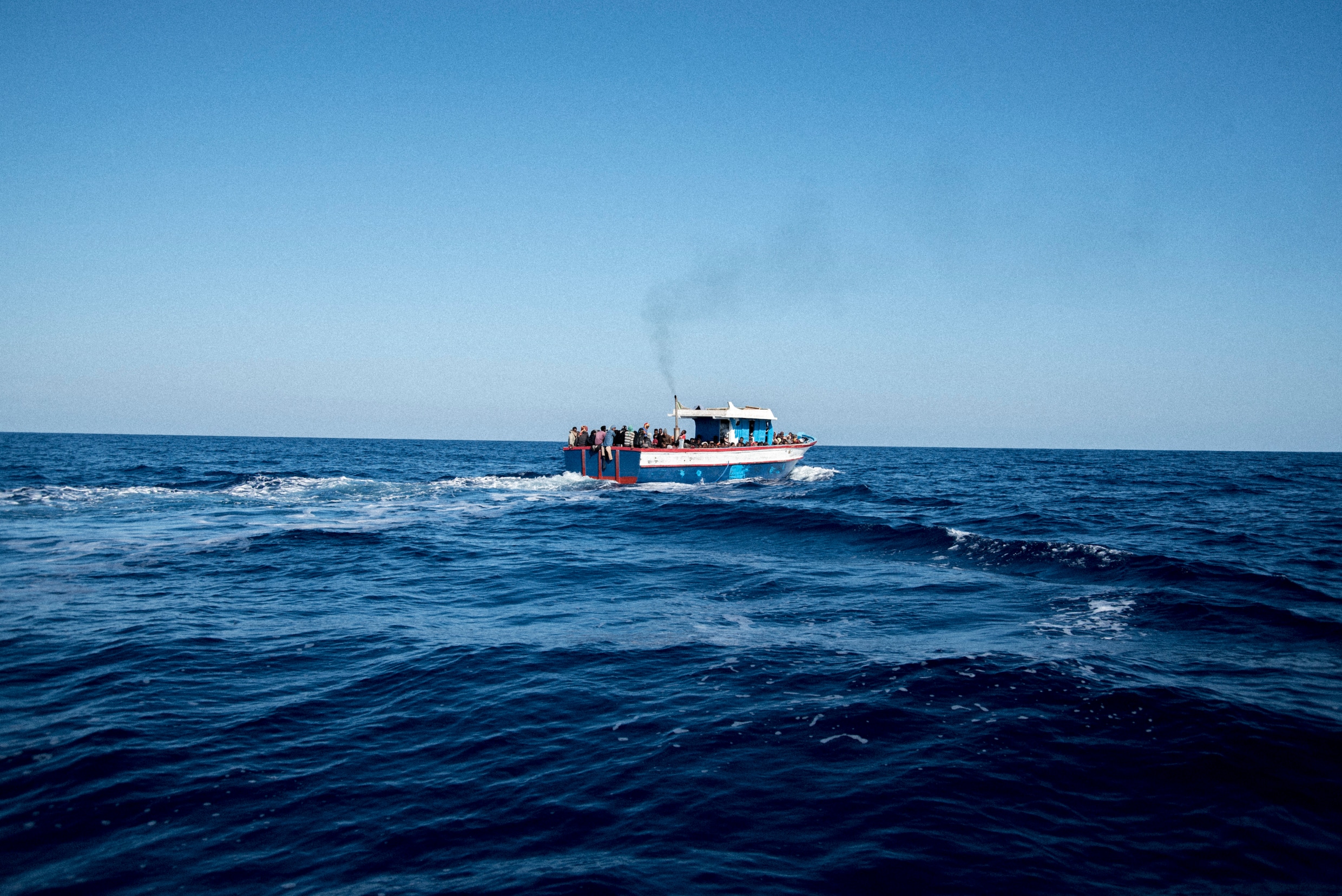 49 doden bij bootramp voor de kust van Jemen, 140 opvarenden nog vermist