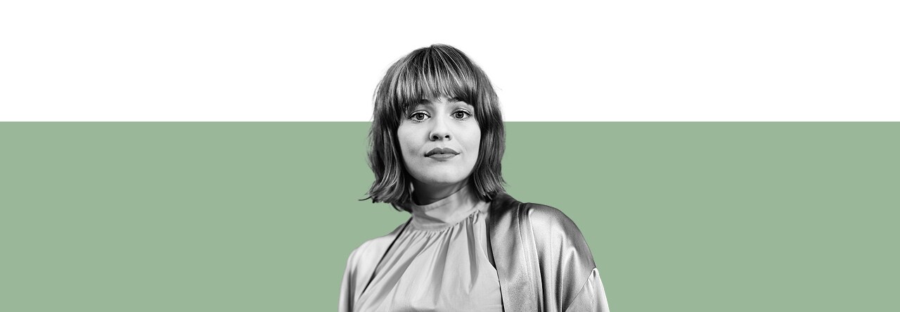 Valentina Tóth – zelf oud-schermster – kan geen genoeg krijgen van de ...