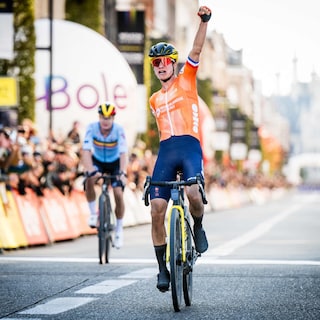 Marianne Vos voor de tweede keer wereldkampioen wielrennen op gravel