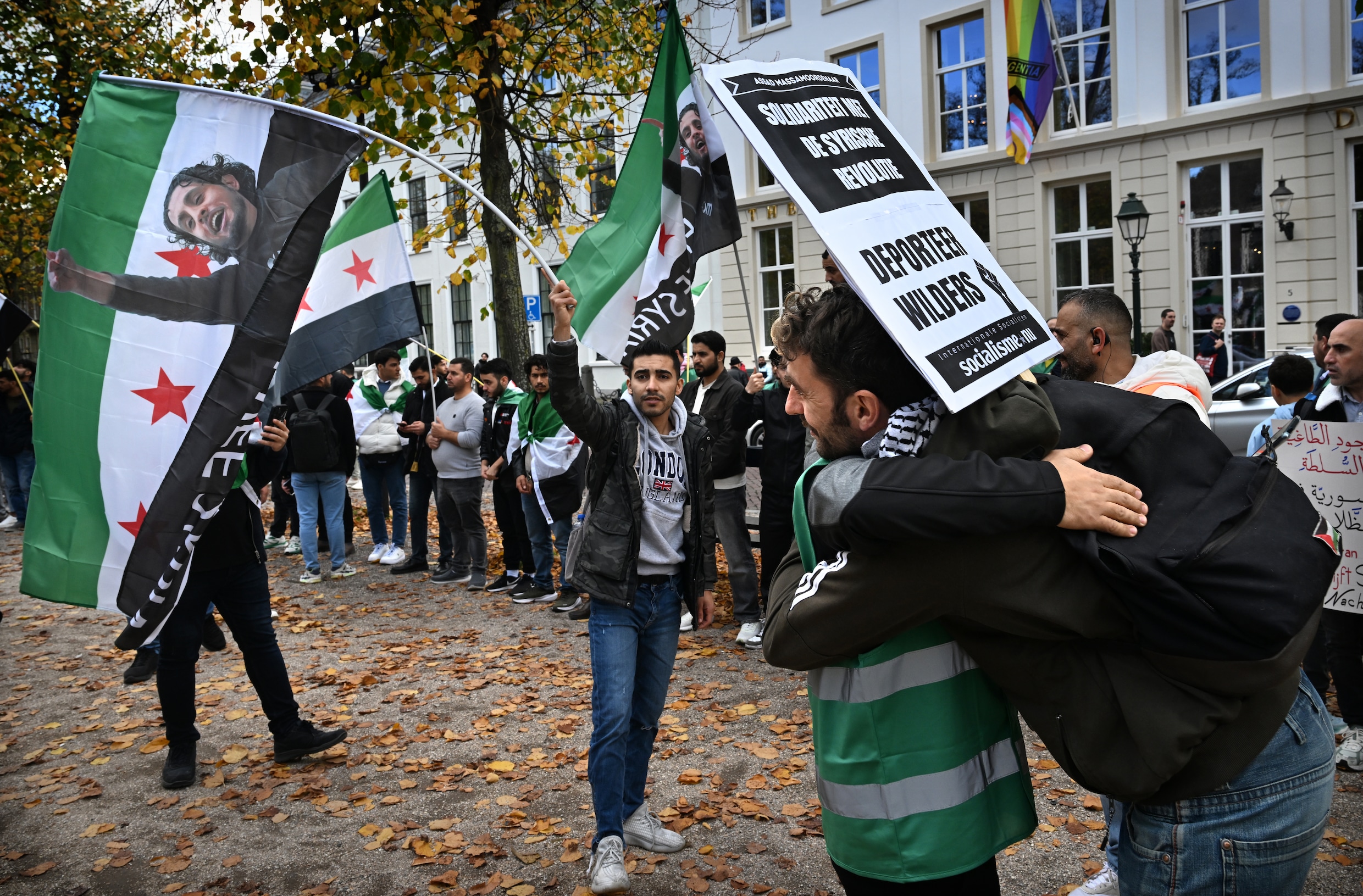 De val van Assad zal ook invloed hebben op het verblijf – of vertrek ...