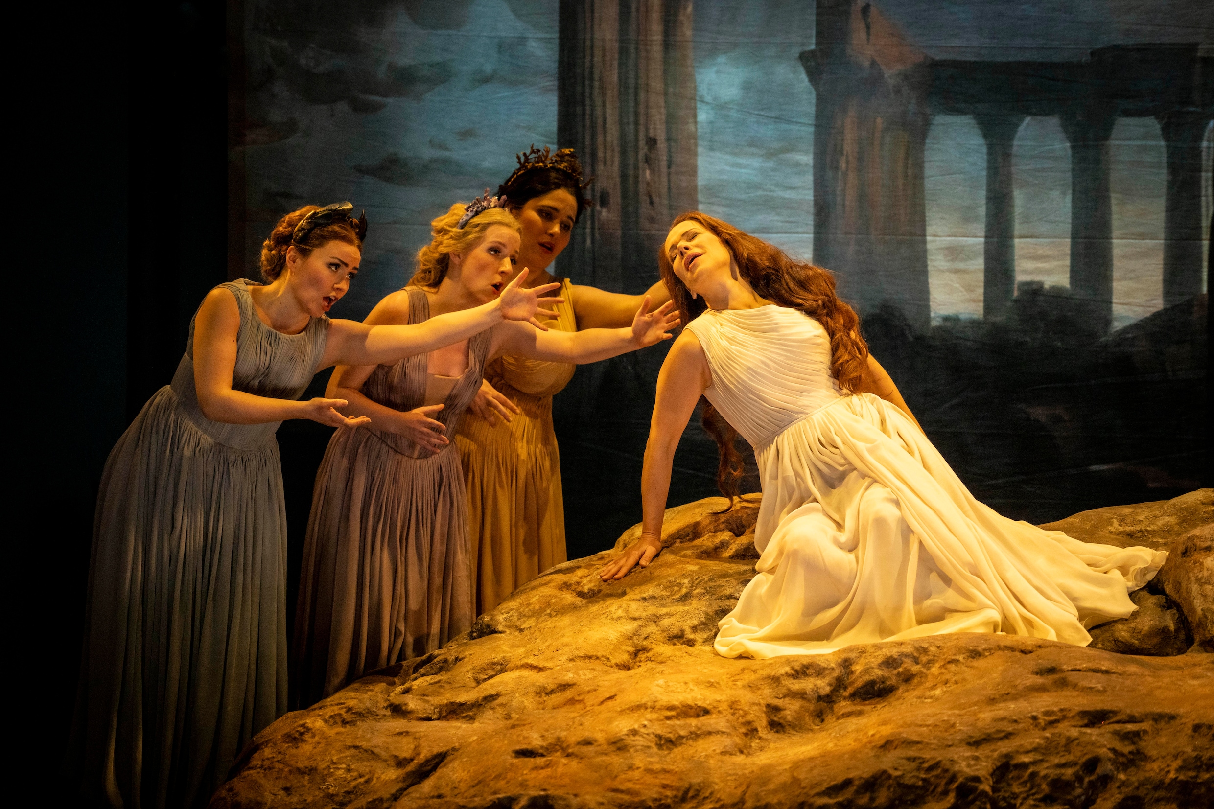 Theater- en operaregisseur Sofia Adrian Jupither: ‘Er bestaat niet ...