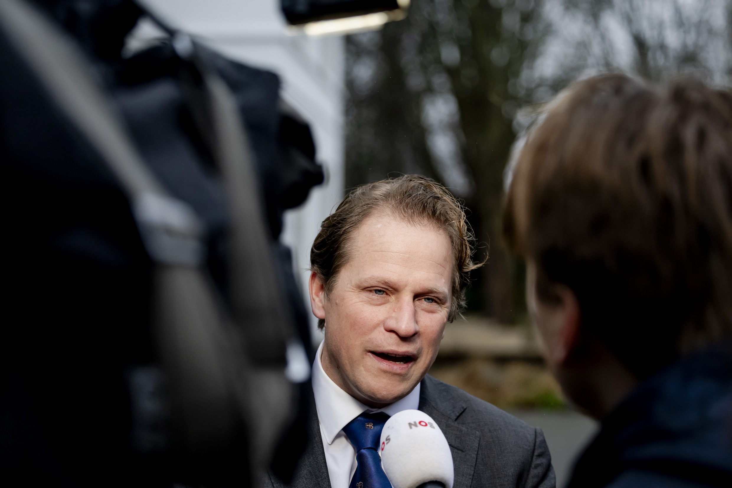 staatssecretaris-gijs-tuinman-van-defensie-na-afloop-van-de-ministerraad