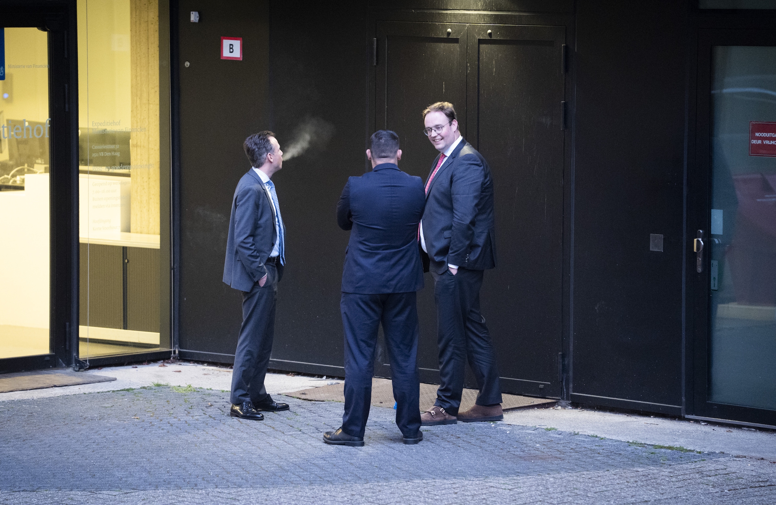 Live Voorjaarsnota: Voorzitter Onderwijsbond woedend, ‘Dit is als snoep ...