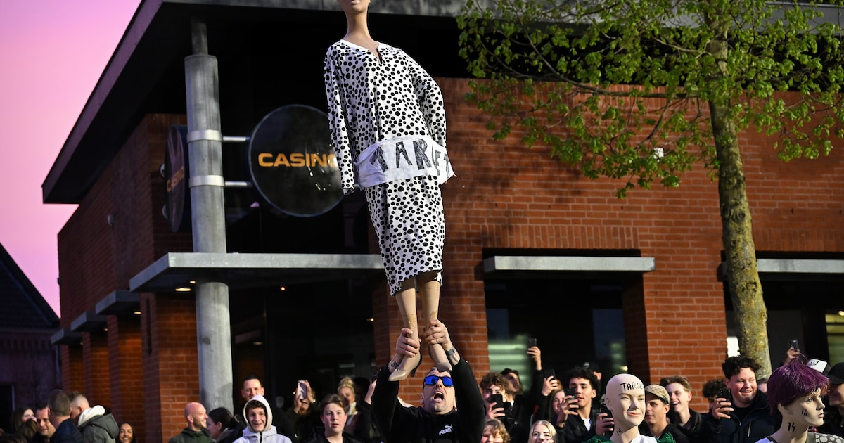 Tegenstanders azc in Uden intimideren burgemeester en wethouders ‘aan de deur’