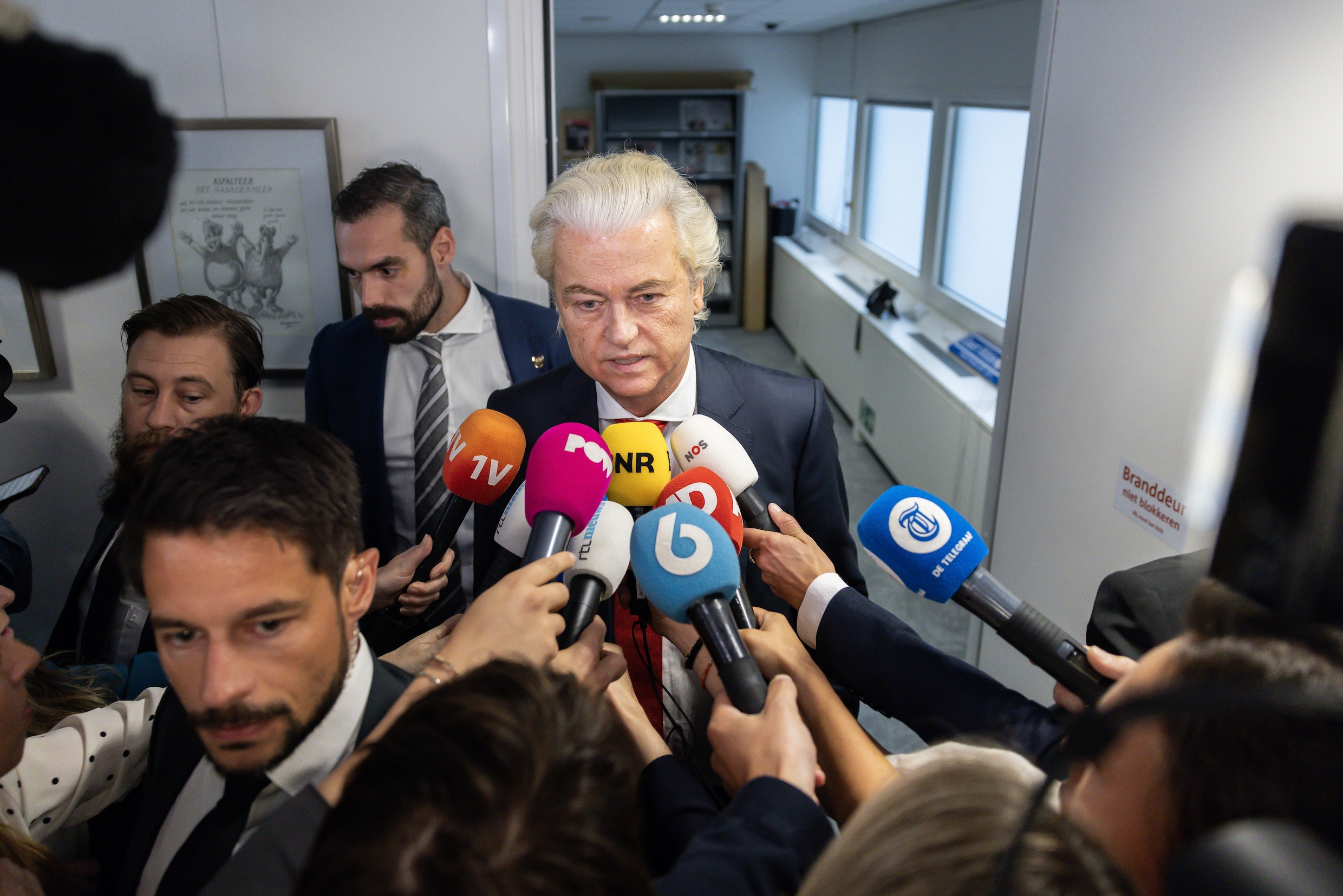 Live val kabinet: PVV verlaat de coalitie, het kabinet valt | de Volkskrant