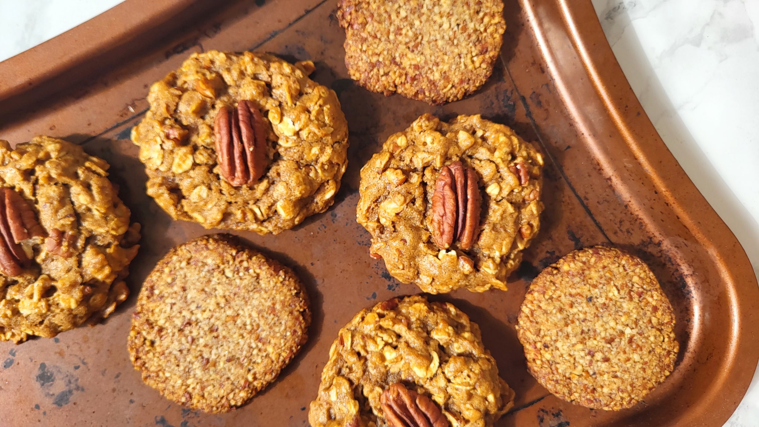 De Volkskeuken: pecankoekjes met ahornsiroop | de Volkskrant