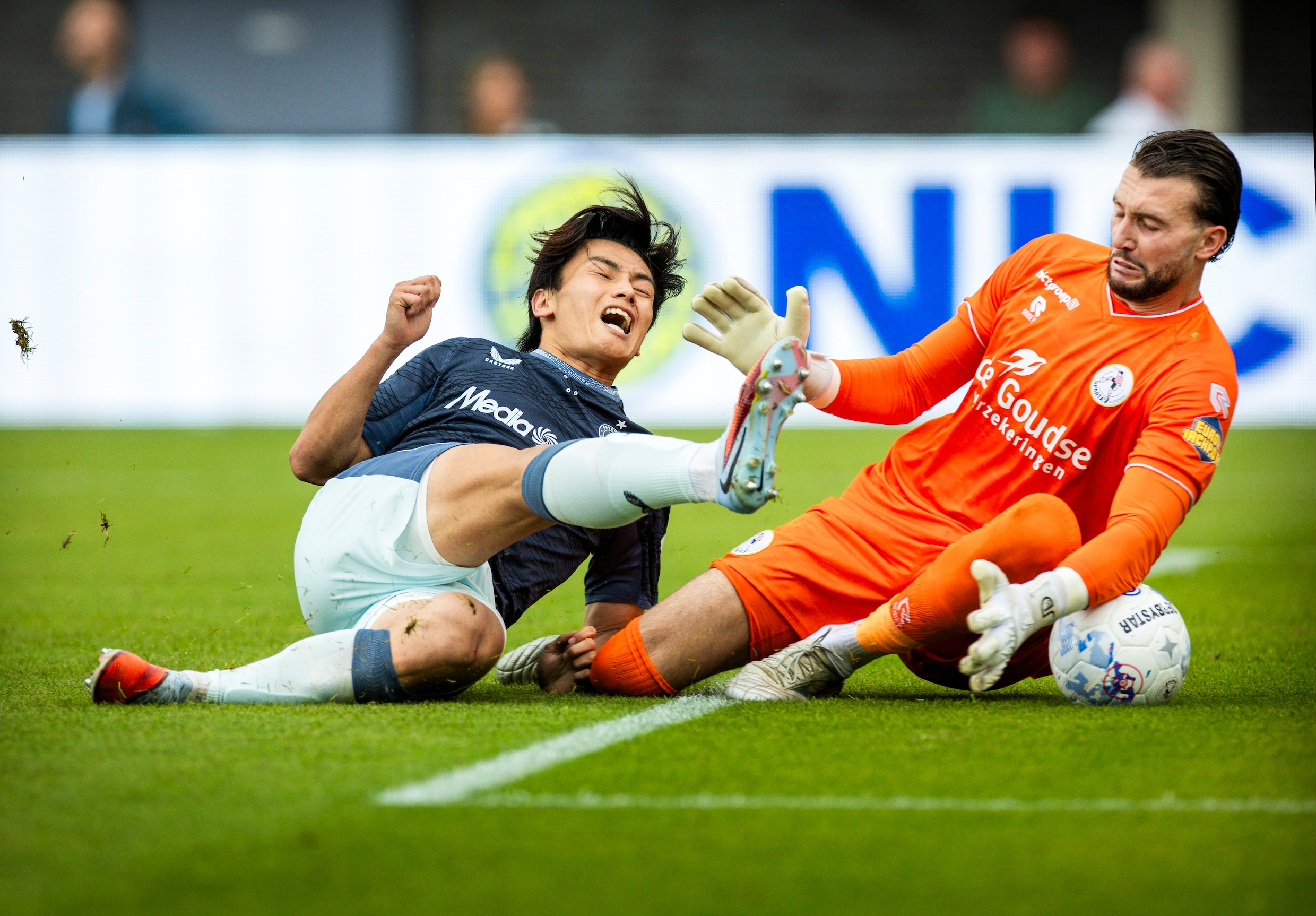 Met twee goals tegen Sparta snoert Feyenoord-spits Ayase Ueda zijn  criticasters de mond | de Volkskrant