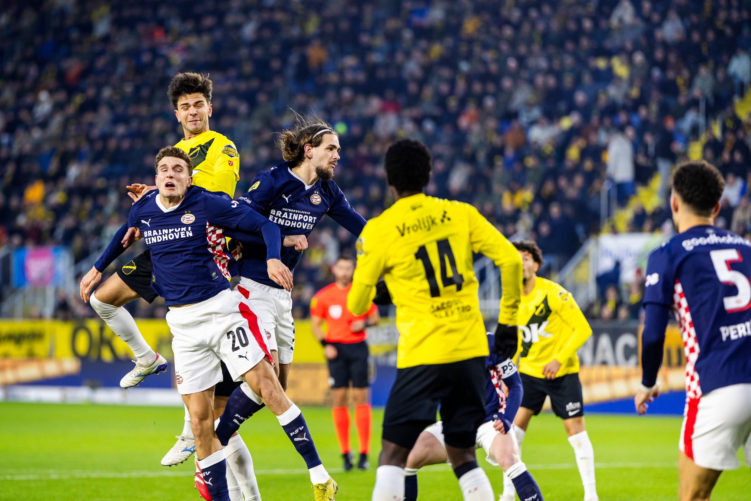 Kopkans voor Fredrik Oldrup Jensen van NAC.