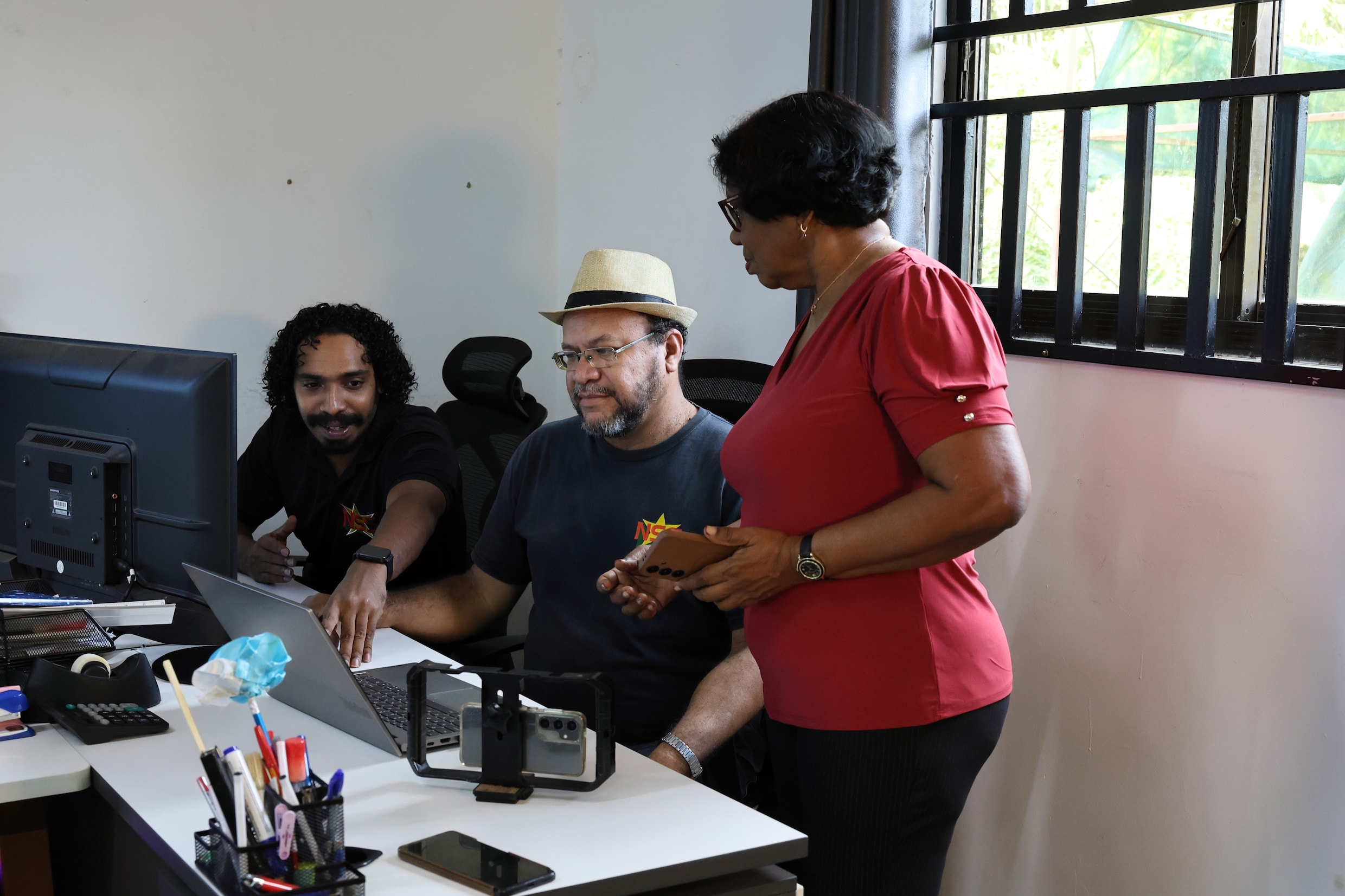 De redactie van ‘Starnieuws’.