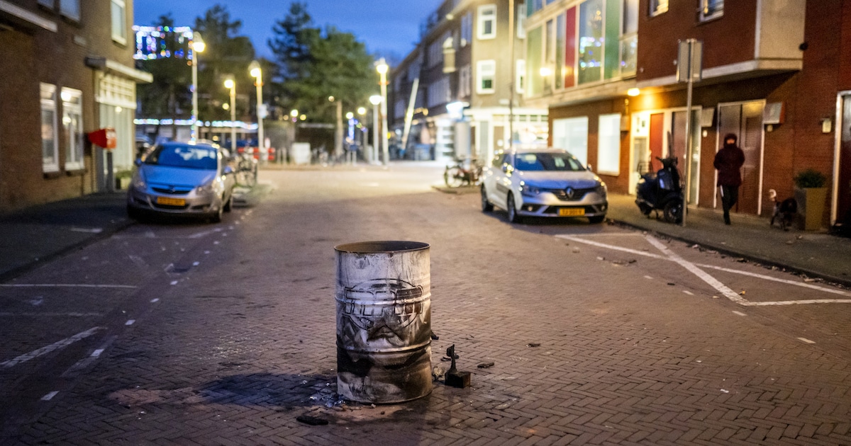 Opinie: De wereld draait op mensen die werken op feestdagen terwijl anderen vrij zijn