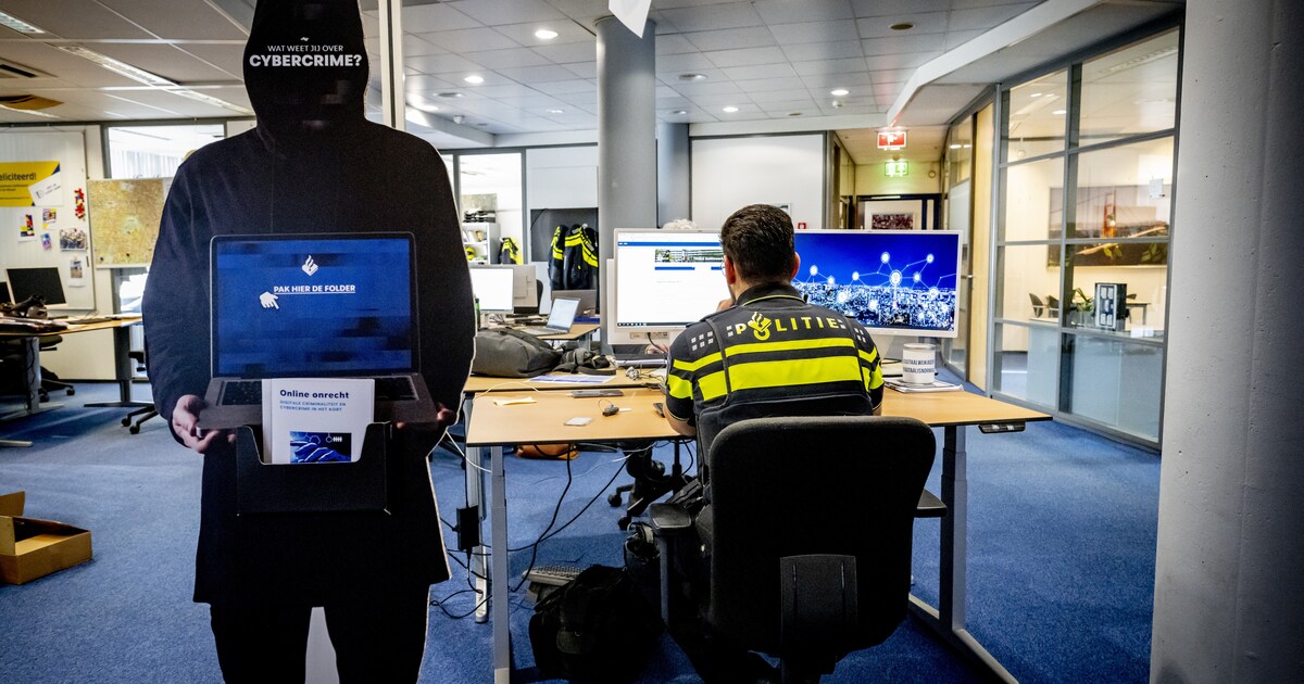Politie erkent ‘pijnlijke’ beveiligingsfouten ten tijde van hack | de ...