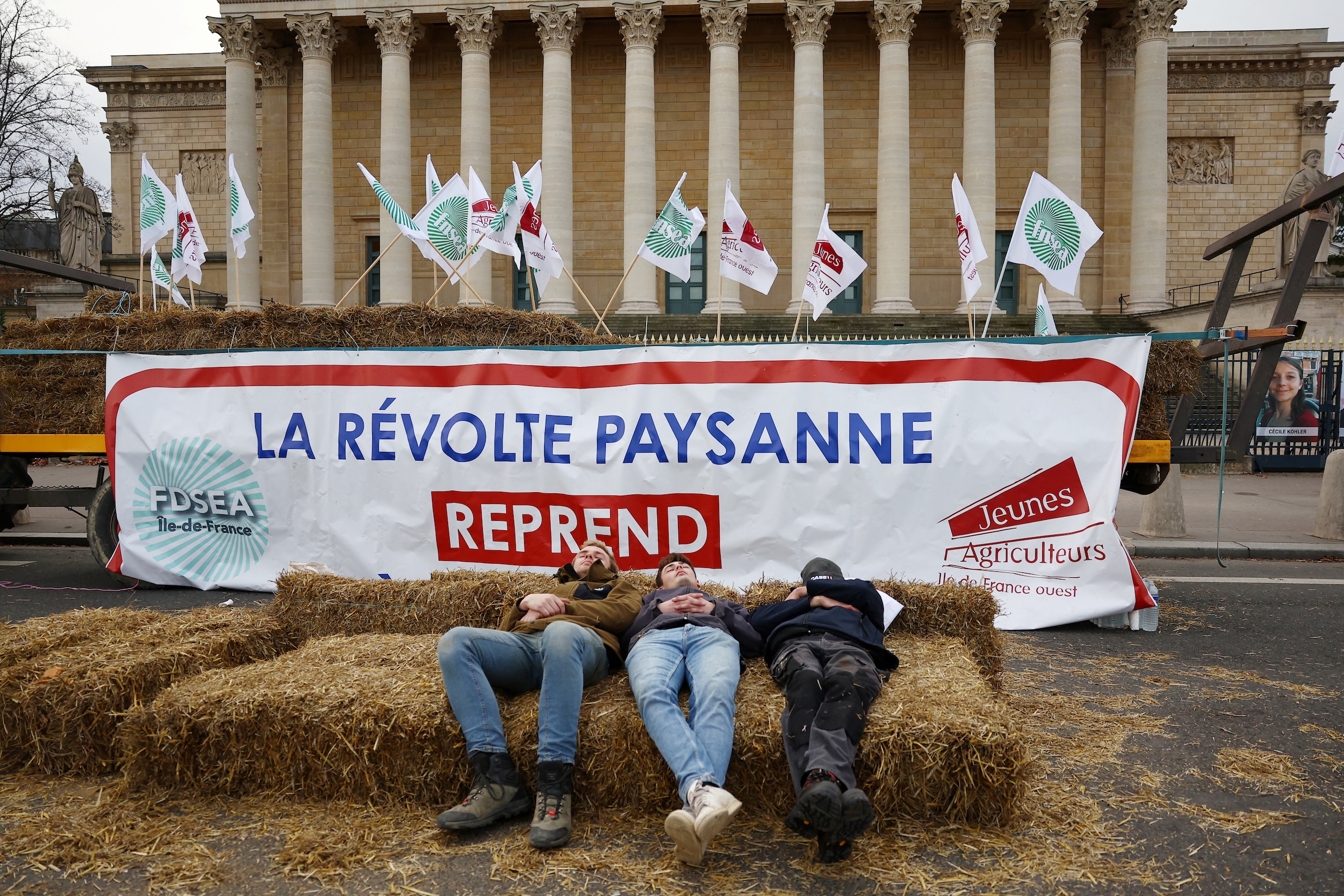 French Student Unions Call Tuesday Protests