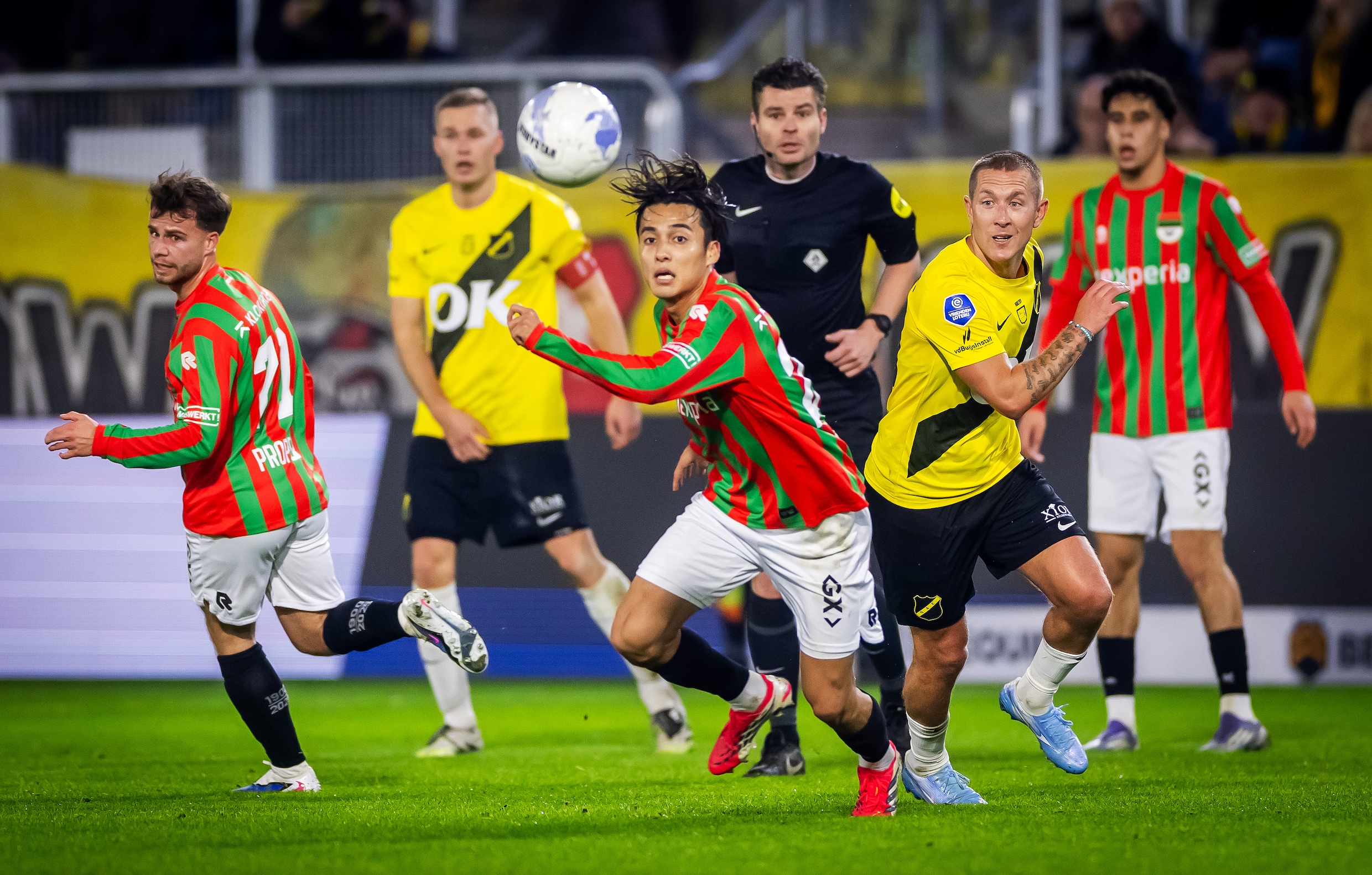 NECspeler Kodai Sano, de zoveelste succesvolle Japanse voetballer in