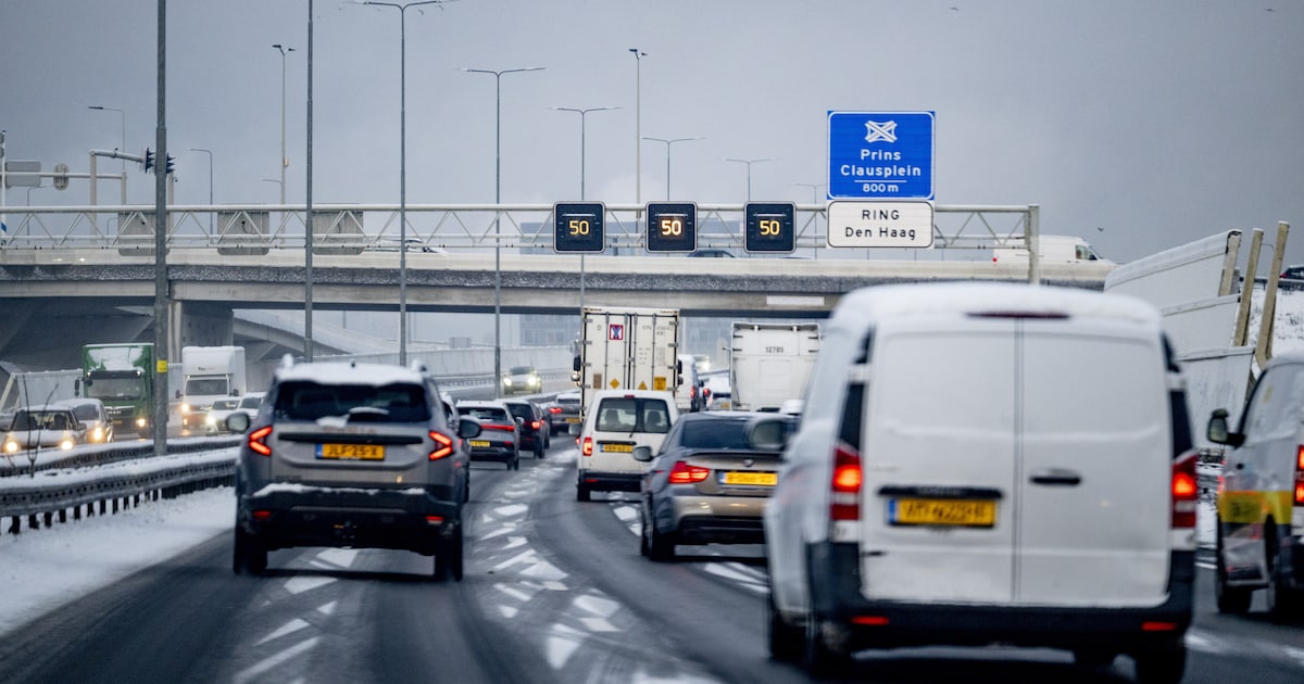 Den Haag is filehoofdstad van Nederland, Almere kart lekker door