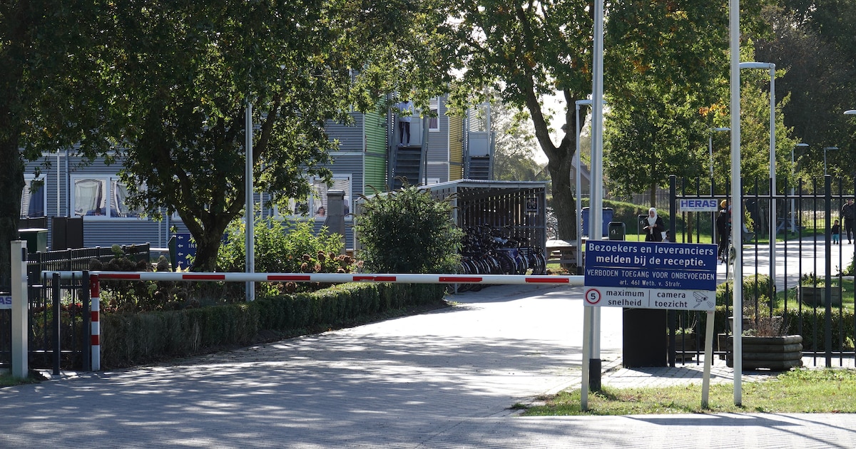 Gemeente Hardenberg boos op ministerie omdat azc toch openblijft: ‘Onbehoorlijk bestuur’
