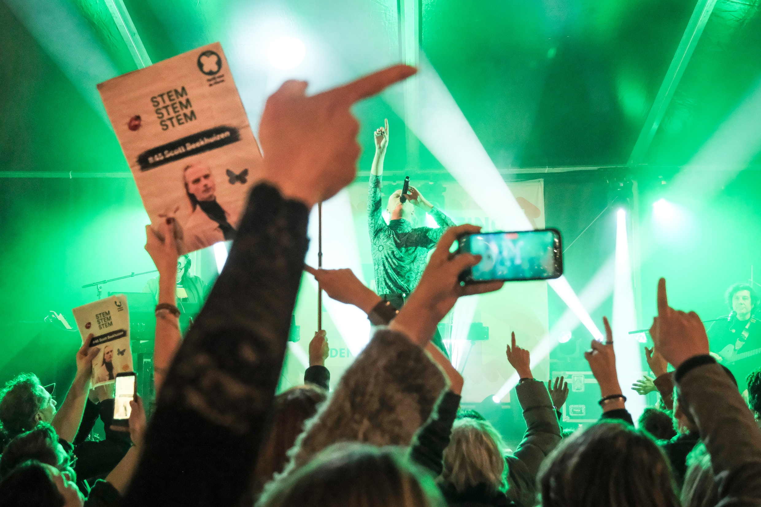 Tussen middernacht en 02.00 uur konden mensen hun stem uitbrengen op de Grote Markt.