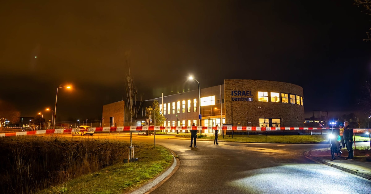 Explosie bij pand Israëlcentrum in Nijkerk, politie doet onderzoek