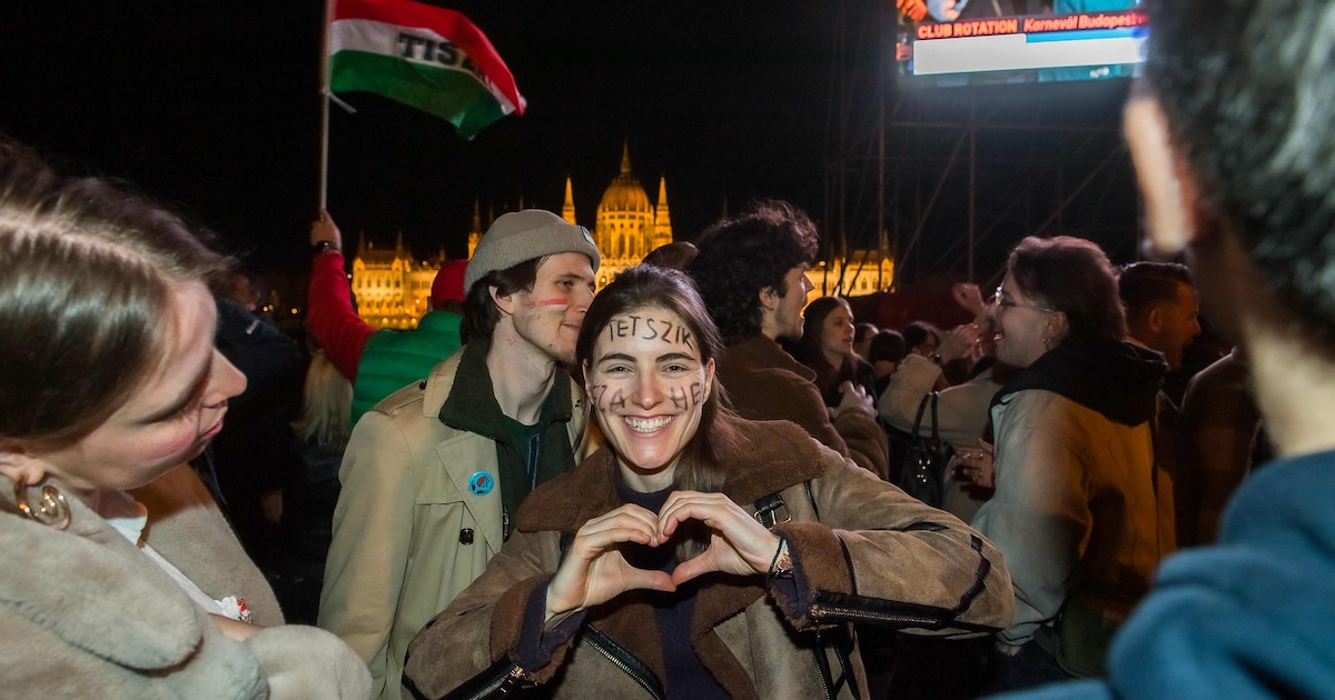 ‘Dat Orbán, die alle touwtjes stevig in handen leek te hebben, is weggestemd! Dat stemt hoopvol.’
