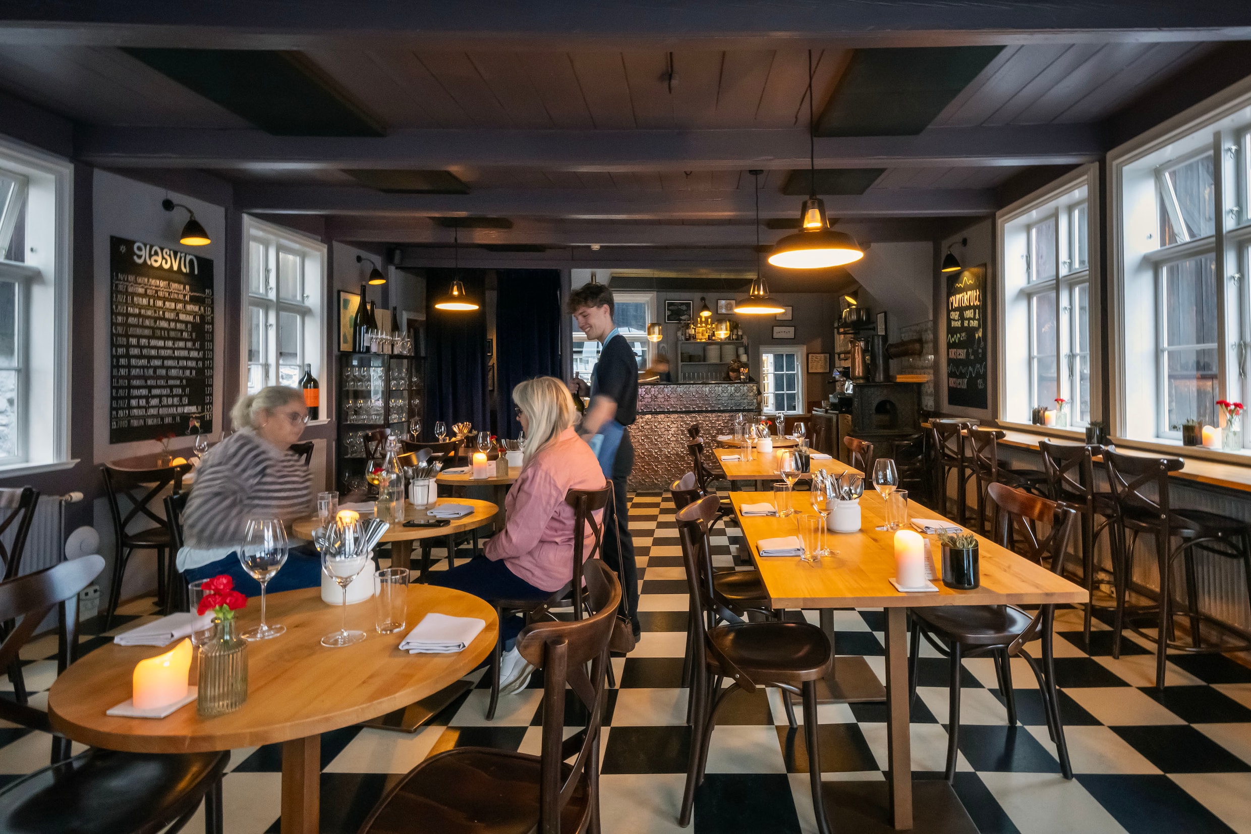 Stedentrip van de maand: de minihoofdstad van deze afgelegen archipel ...