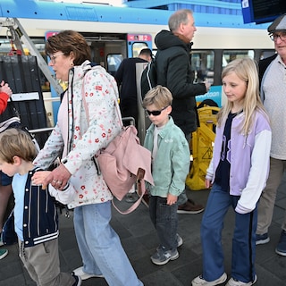 Meer reizigers en duurdere treinkaartjes helpen NS aan een voorzichtige winst