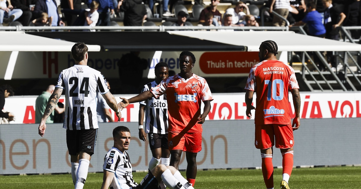 Heracles Almelo degradeert na drie jaar uit Eredivisie