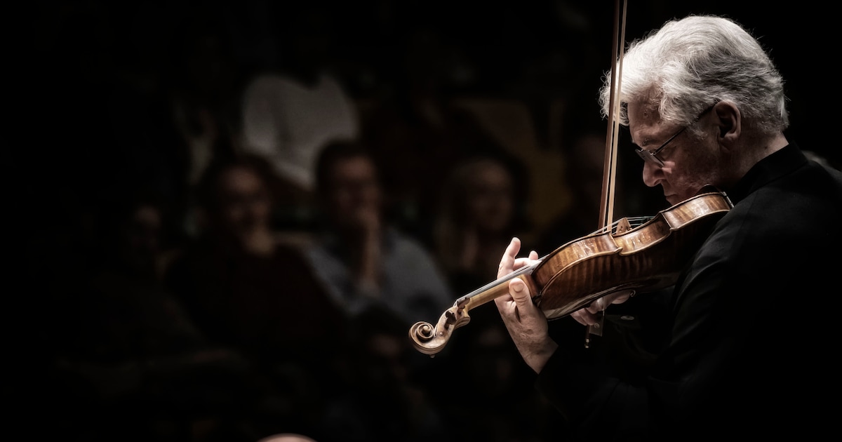 Legendarisch violist Pinchas Zukerman (77) treedt op in Amersfoort: ‘Ik vind het bier en de haring l