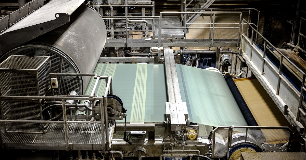 Ruim drie eeuwen oude papierfabriek, bekend van blauwe enveloppen Belastingdienst, failliet