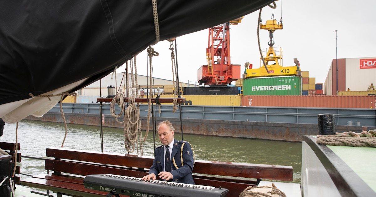 Verplaatst de drugssmokkel zich ook naar Harlingen? ‘Die verkenners komen hier niet voor de veerboot