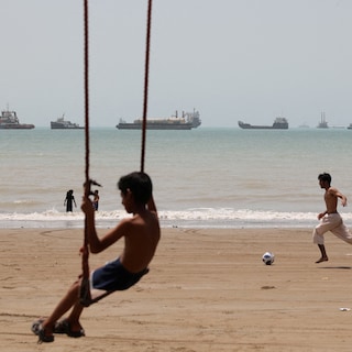 Iran en de VS willen allebei de scheepvaart door de Straat van Hormuz gaan verzekeren