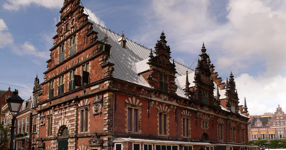 Zijn invloed zie je terug in gevels, torens en ruimtes vol daglicht. Maar wie wás de mysterieuze Lie