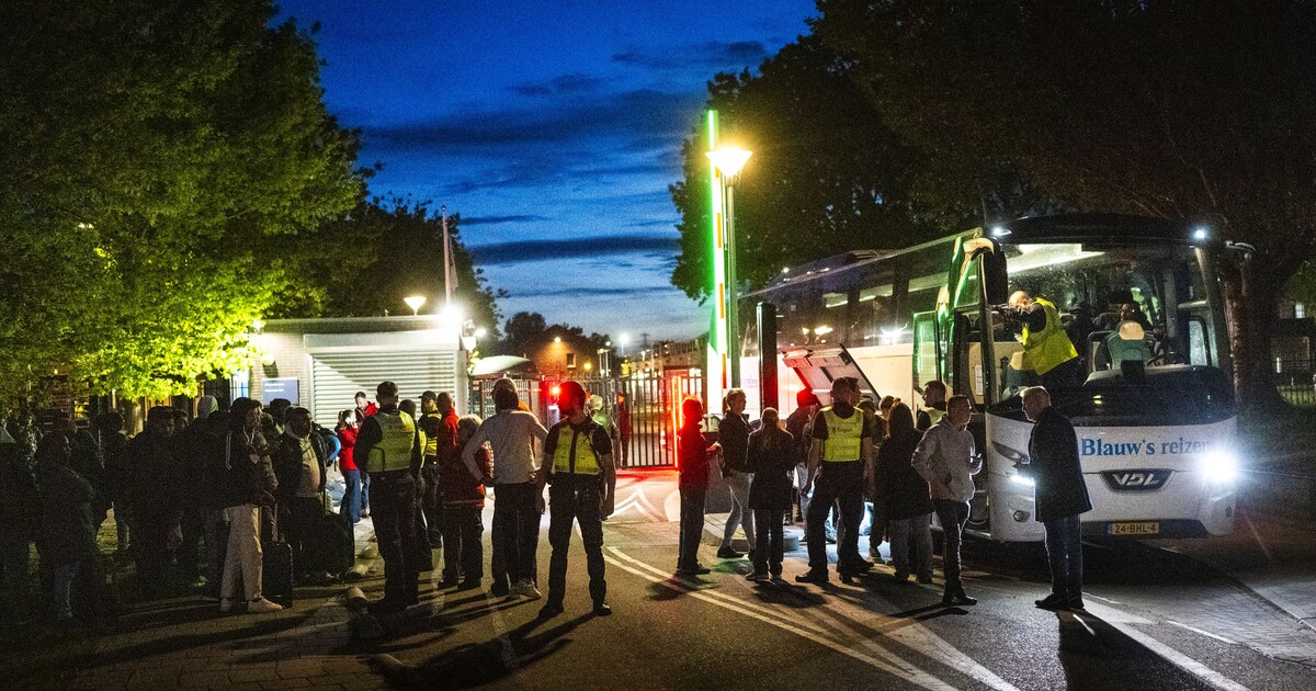 Asielzoekers voor wie geen plek is in Ter Apel overgebracht naar Gieten