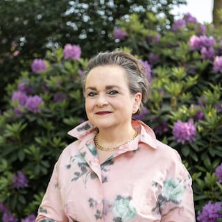 ‘De vraag die ik me nog steeds stel is: waarom willen politici daar nog zijn?’