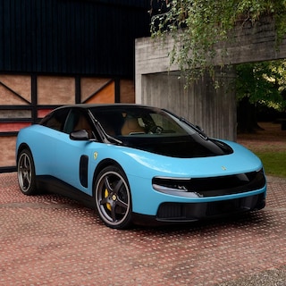 iPhone-ontwerper tekent eerste elektrische Ferrari: boze fans en kelderende aandelen