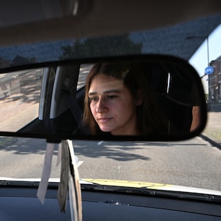 Arbeidsmigrant Ioana is er wel klaar mee elke dag ‘een robot’ te zijn